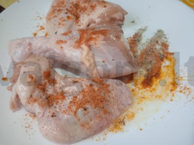 Aštrus vištienos patiekalas su grybais mini Žingsnis 2