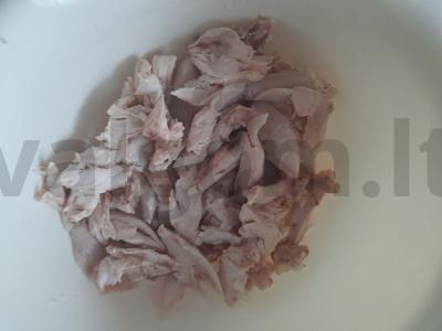 Vištienos sparnelių sriuba su makaronais Žingsnis 3