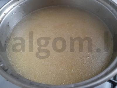 Vištienos sparnelių sriuba su makaronais Žingsnis 4