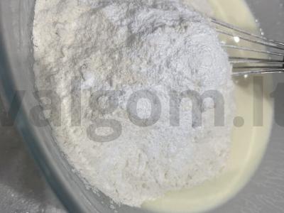 Purūs blynai ant rūgpienio „Rusų blynai“ Žingsnis 3