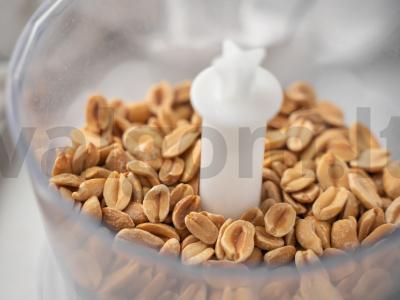 Namų žemės riešutų pasta Žingsnis 4