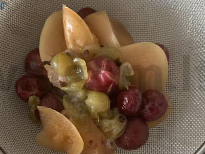 Obuolių ir šaldytų uogų kisielius Žingsnis 2