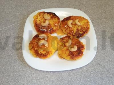 Sūrio blynai su sūdyta karamele ir anakardžiais Žingsnis 9