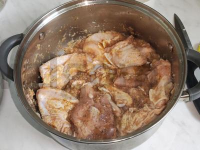 Vištienos šašlykas citrinos sulčių ir adžikos marinate Žingsnis 4