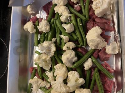 Daržovių troškinys su jautiena, žaliąja pupelių ir žiediniais kopūstais Žingsnis 5