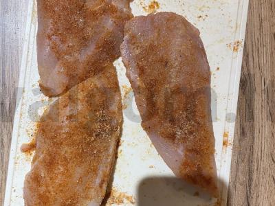 Švelni vištienos krūtinėlė su paprika Žingsnis 2