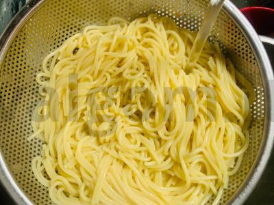 Makaronai su feta sūriu ir vyšniniais pomidorais Žingsnis 6