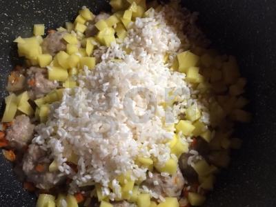 Sriuba su ryžiais ir jautienos kotletais Žingsnis 2