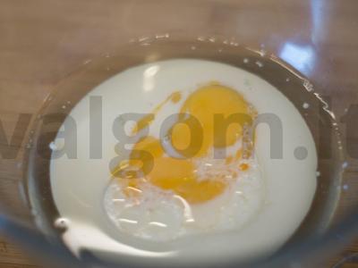 Biskvitinis grietinės tortas Žingsnis 1