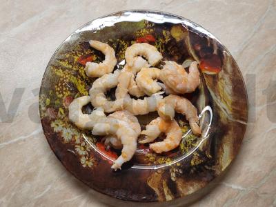 Jūros ritinėliai su jūros gėrybių įdaru Žingsnis 6