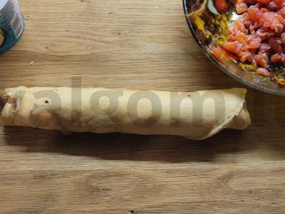 Jūros ritinėliai su jūros gėrybių įdaru Žingsnis 12