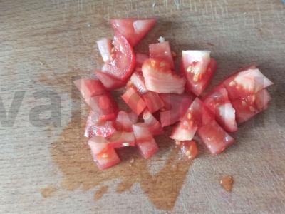 Žalias salotas su pomidorais Žingsnis 2