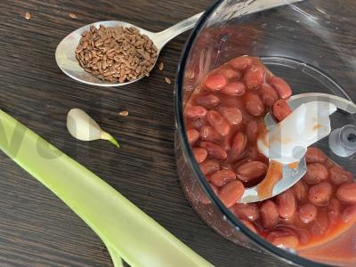 Skrebučiai su veganišku pupelių paštetu Žingsnis 2