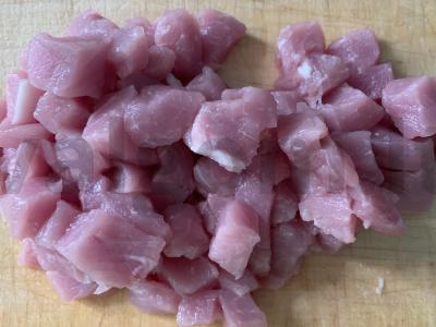 Kumpio plovas lėkštėje Žingsnis 1