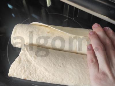 Tortilija su dešrelėmis ir jalapeño Žingsnis 5