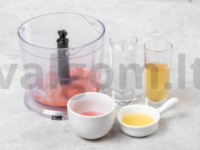 Kokteilis „Margarita“ su braškėmis Žingsnis 1