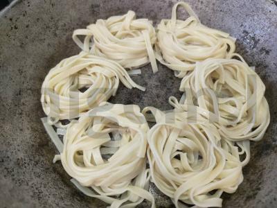 Makaronai-nestai su faršu ir pomidoru Žingsnis 2