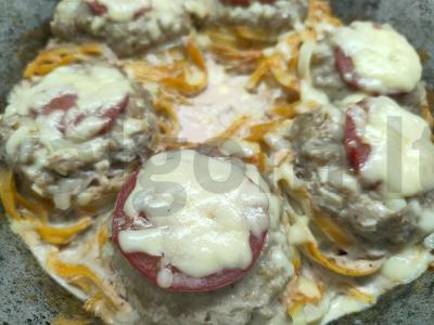 Makaronai-nestai su faršu ir pomidoru pagrindine nuotrauka