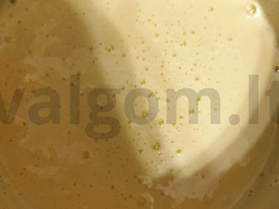 Mafininiai su saldainių karamele Žingsnis 3