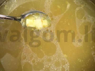 Vištienos sultinys su makaronais Žingsnis 5