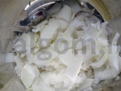 Daikon ridikas su garstyčių aliejumi Žingsnis 1