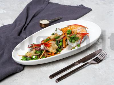 Daržovių troškinys su imbiero šaknimi pagrindine nuotrauka