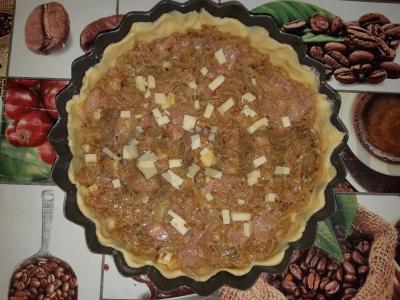 Pyragas su svogūnais ir sūriu Žingsnis 3