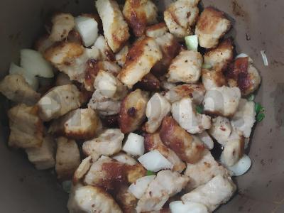 Troškinta kiauliena lėtoje viryklėje Žingsnis 2