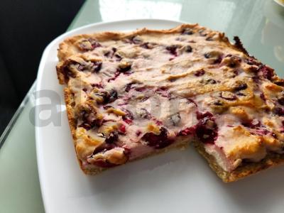 Vyšnių pyragas su ryžių miltais pagrindine nuotrauka