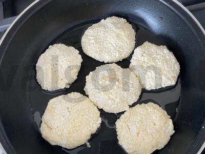 Varškėčiai iš kvietinių miltų su cukrumi Žingsnis 5