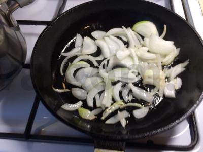 Veršienos kepenėlių stroganovas Žingsnis 1