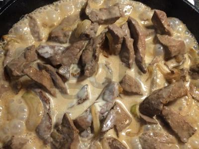 Veršienos kepenėlių stroganovas Žingsnis 3