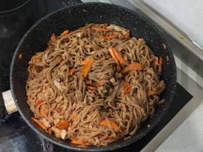 Grikių makaronai su mėsa Žingsnis 4