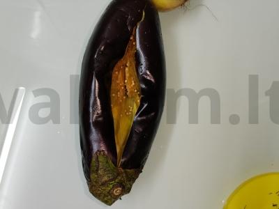 Sukrėstas baklažanas Žingsnis 1