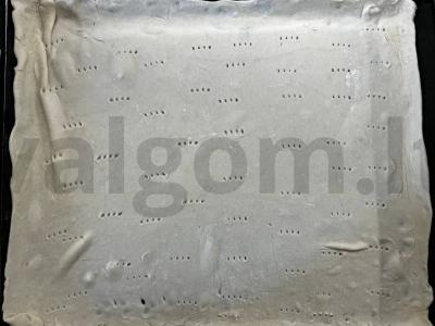 Tortas su abrikosais, pistacijomis ir lazdynų riešutais apelsinų sirupe Žingsnis 1