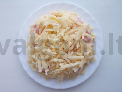 Salotas „Sotūs bosmanas“ su žuvimi ir krevetėmis Žingsnis 1