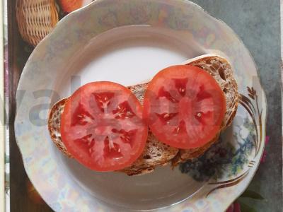 Sumuštinis su vištienos krūtinėle ir pomidorais Žingsnis 4