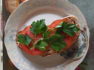 Sumuštinis su vištienos krūtinėle ir pomidorais Žingsnis 5