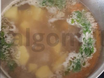 Sriuba su vištienos širdelėmis Žingsnis 3