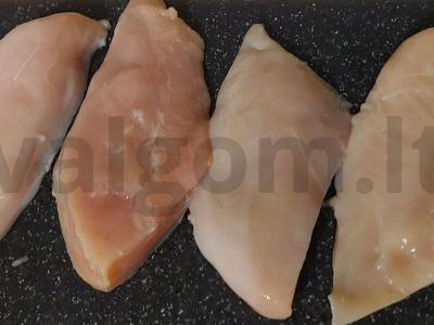 Vištienos kepsniai su česnaku ir prieskoniais Žingsnis 1