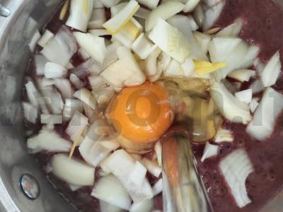 Švelnūs kepenų blynai su daržovėmis Žingsnis 2