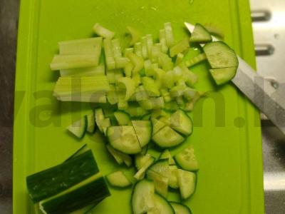 Pupelės su šviežiais daržovėmis ir salierais Žingsnis 3