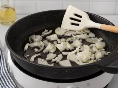 Baklažanai pomidorų padaže žiemai Žingsnis 3