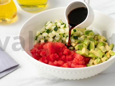 Salotas su arbūzu ir kiauliena Žingsnis 4