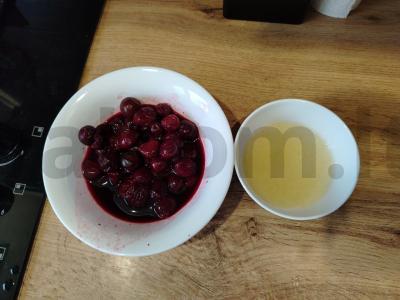 Namų tortas su vyšniomis Žingsnis 3