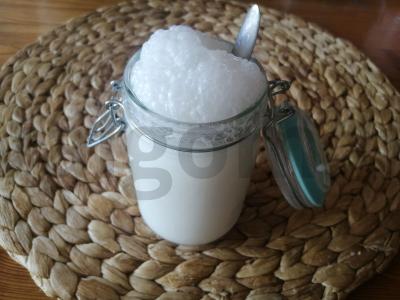 Namų vanilinis milkshake'as pagrindine nuotrauka