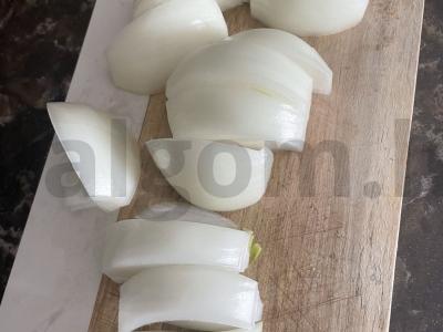 Kiaulienos plovas lėtoje viryklėje Žingsnis 1