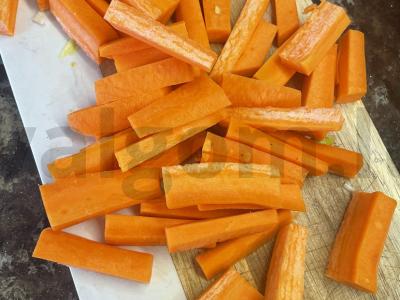 Kiaulienos plovas lėtoje viryklėje Žingsnis 2