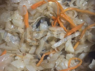 Kopūstų ir dešrelės sluoksniai vaikams Žingsnis 1