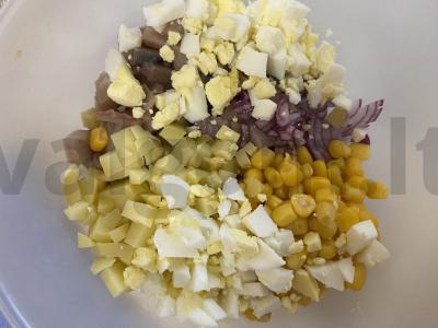 Salotas „Švelni silkė“ Žingsnis 4